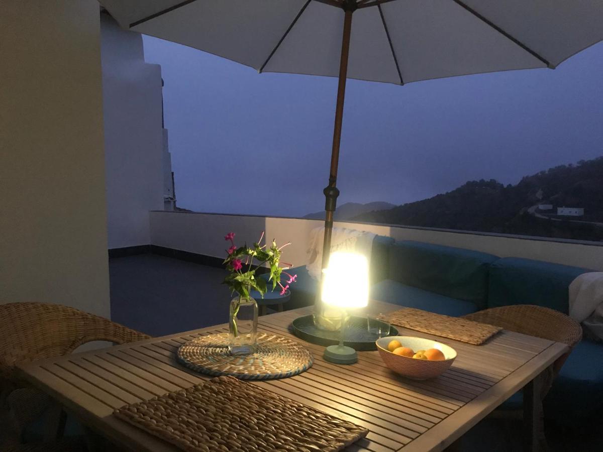 Casa Amigos Sorvilan - La Almendra Buitenkant foto